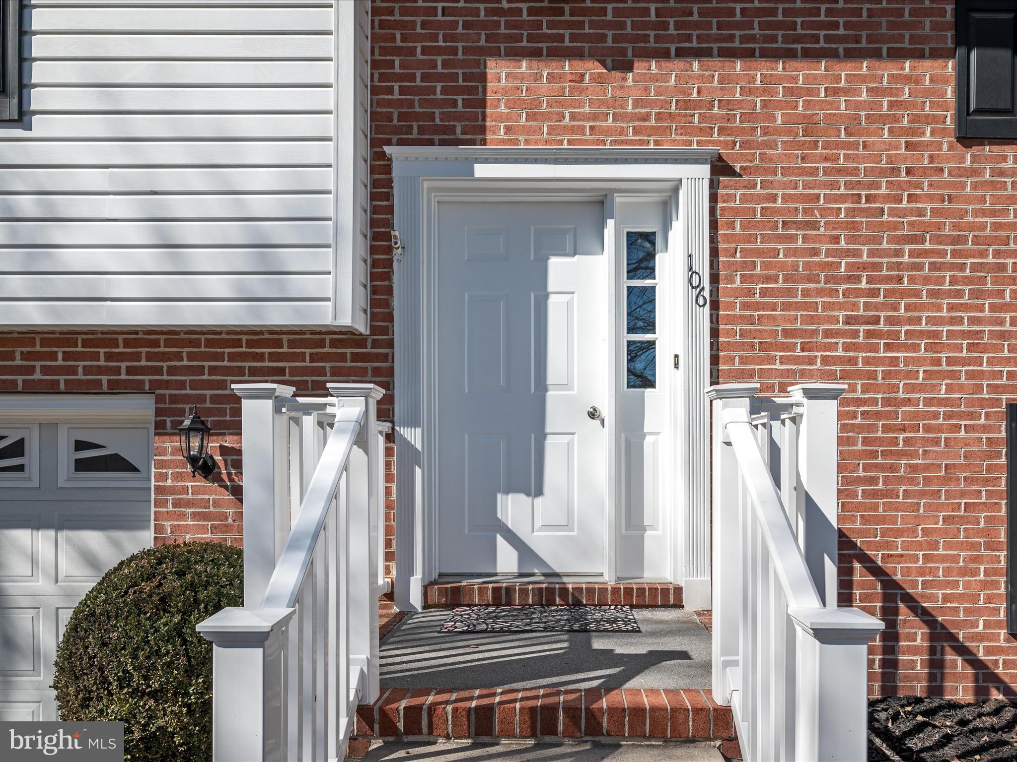 GLENMONT VILLAGE - Residential