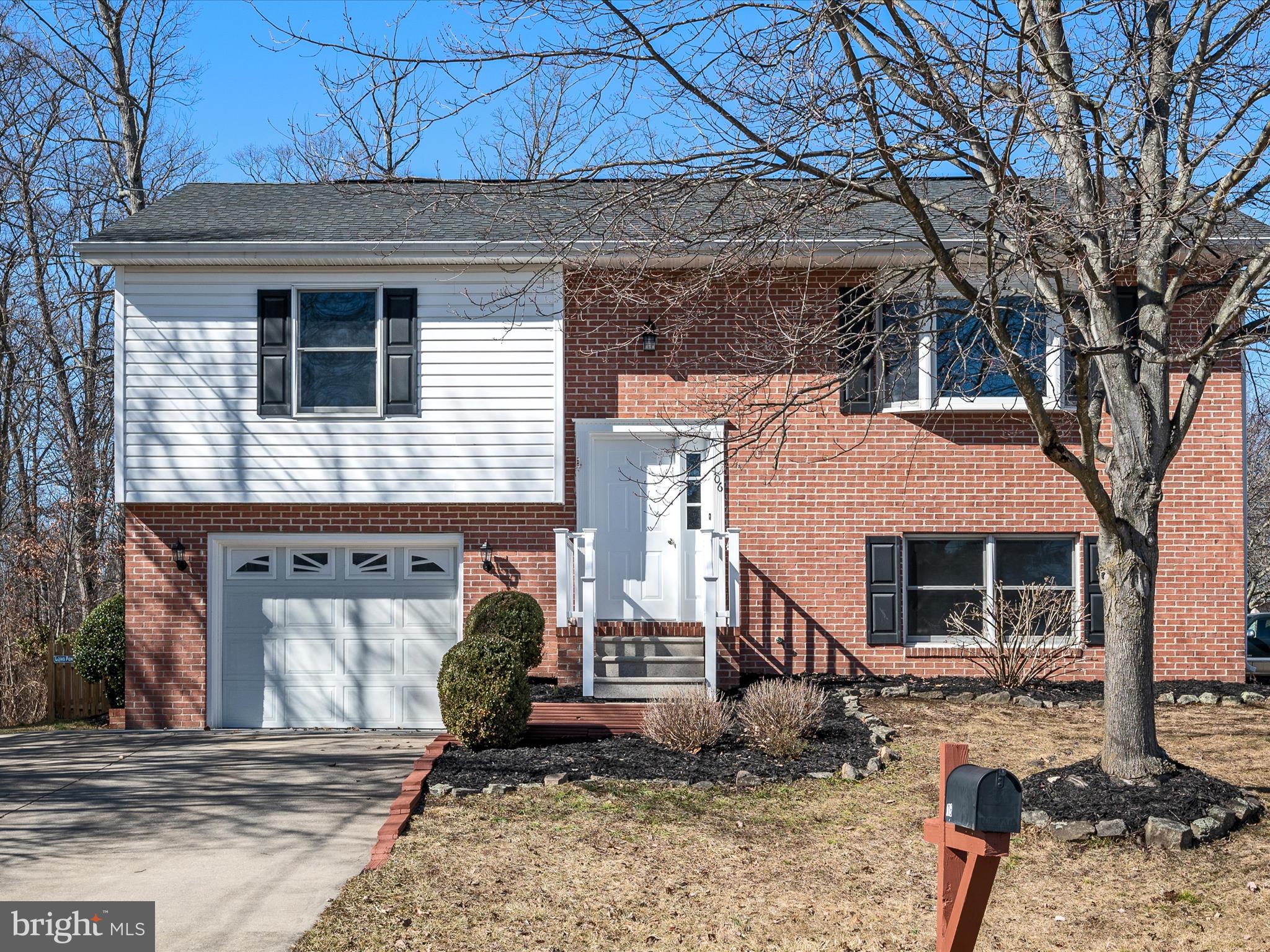 GLENMONT VILLAGE - Residential