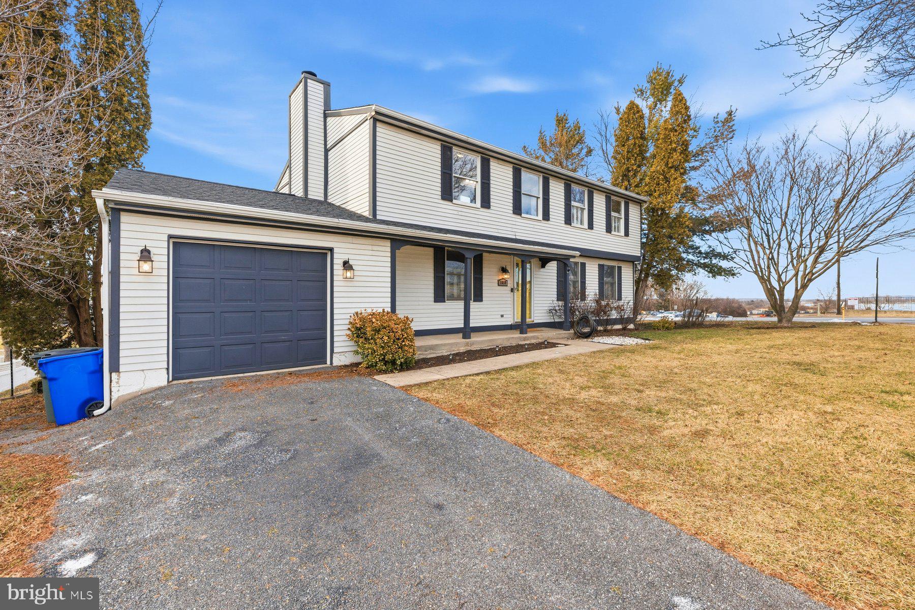 AMBER MEADOWS - Residential