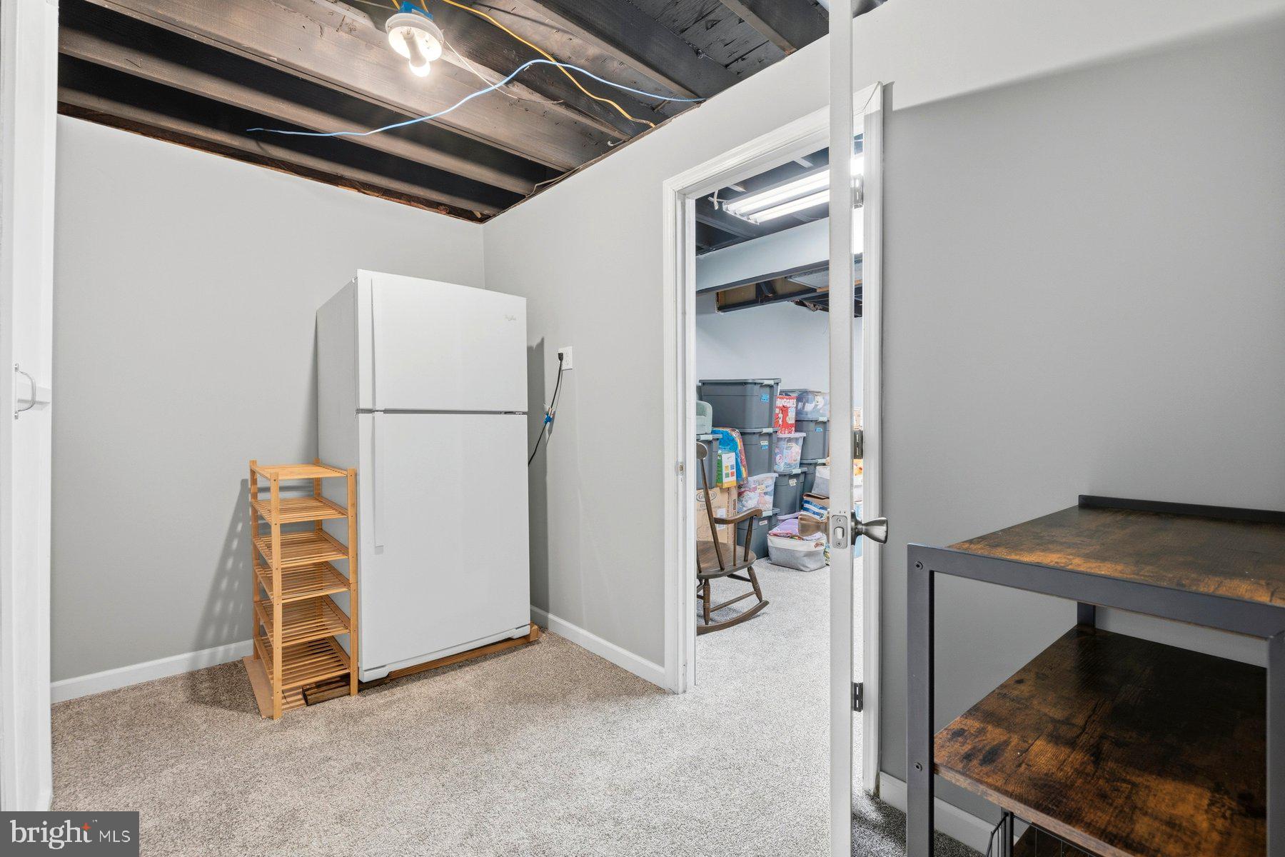 AMBER MEADOWS - Residential