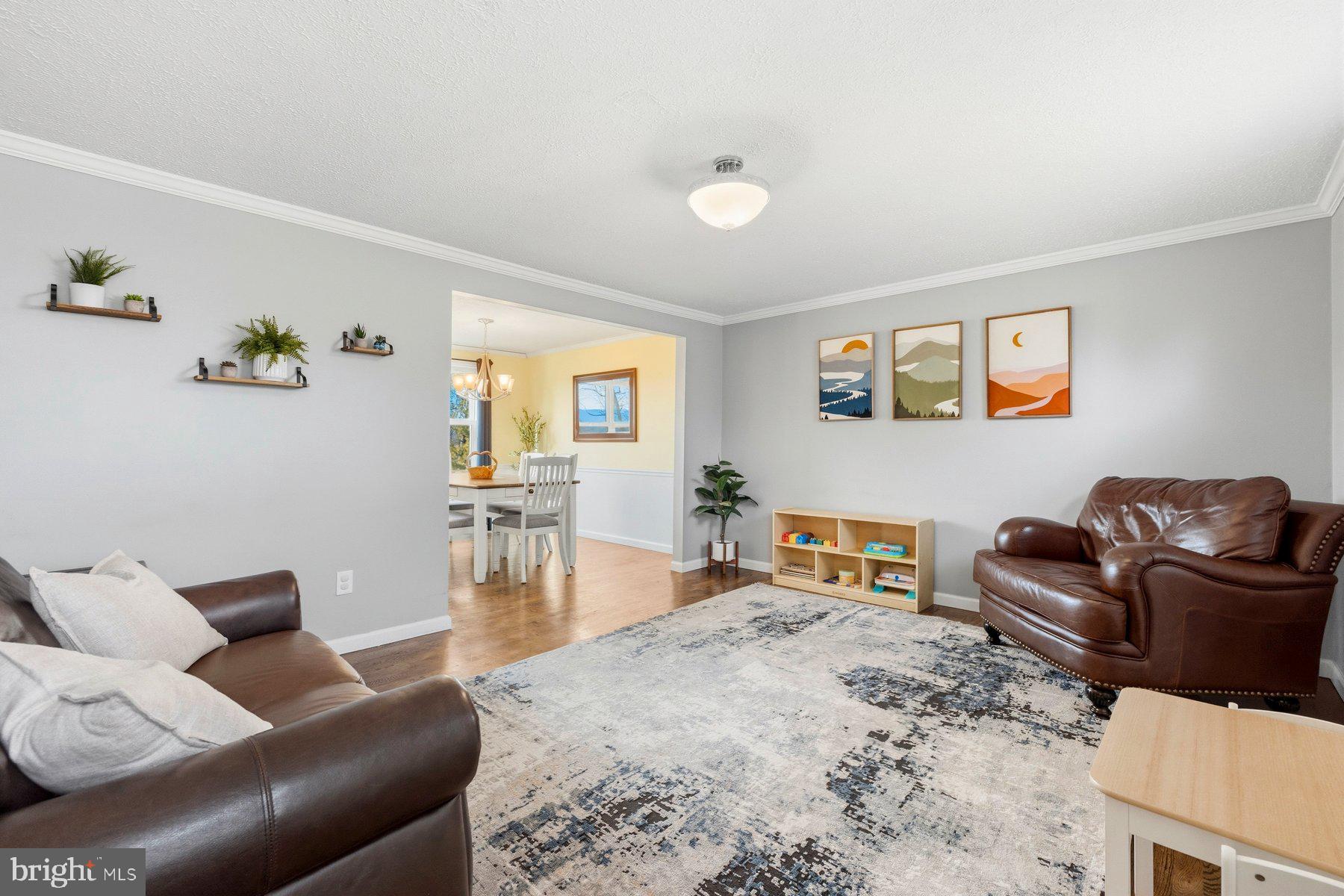 AMBER MEADOWS - Residential