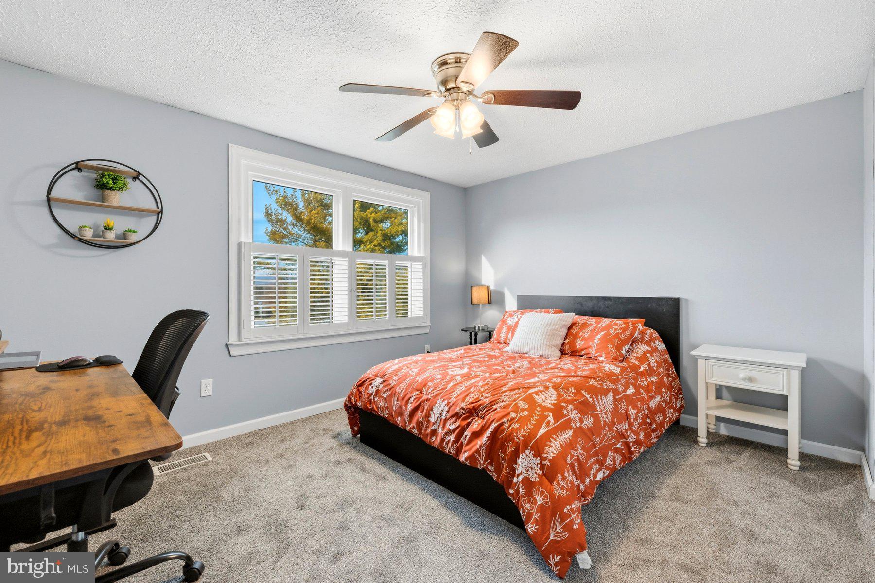 AMBER MEADOWS - Residential