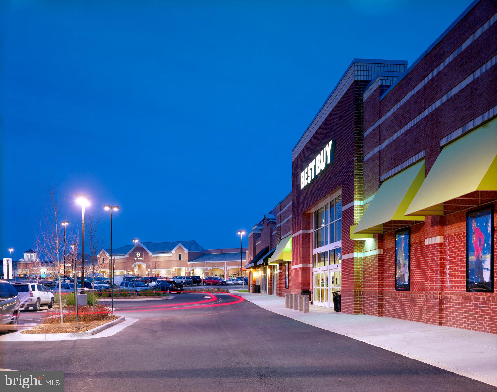 POTOMAC STATION MARKETPLACE - Residential Lease