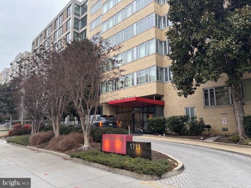 Location Location Location!!!  Welcome to Boston House! This is just what you have been waiting for. One block from Dupont Circle / Dupont Circle Metro and a quick walk to Farragut North Metro. Large L-shaped studio with open floor plan. Parque wood floors throughout. Multi-functional living area is flanked with a wall of windows, gorgeous city views and sunlight. A large walk-thru closet leads to a full bath. Ideally located within steps to restaurants, downtown and shopping.  ALL UTILITIES INCLUDED in CONDO FEE. 24-hour Concierge, Library / Meeting Room (available for private events), Large laundry facility, Great Rooftop Deck w/ built in grilling areas and amazing views!  Available storage and parking for rent or sale – often listed on the building portal. Priced to sell and ready for you to add your special touches / updates. Make this your home or next investment property!