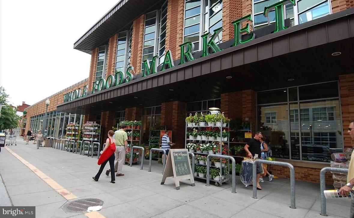 DUPONT CIRCLE - Residential