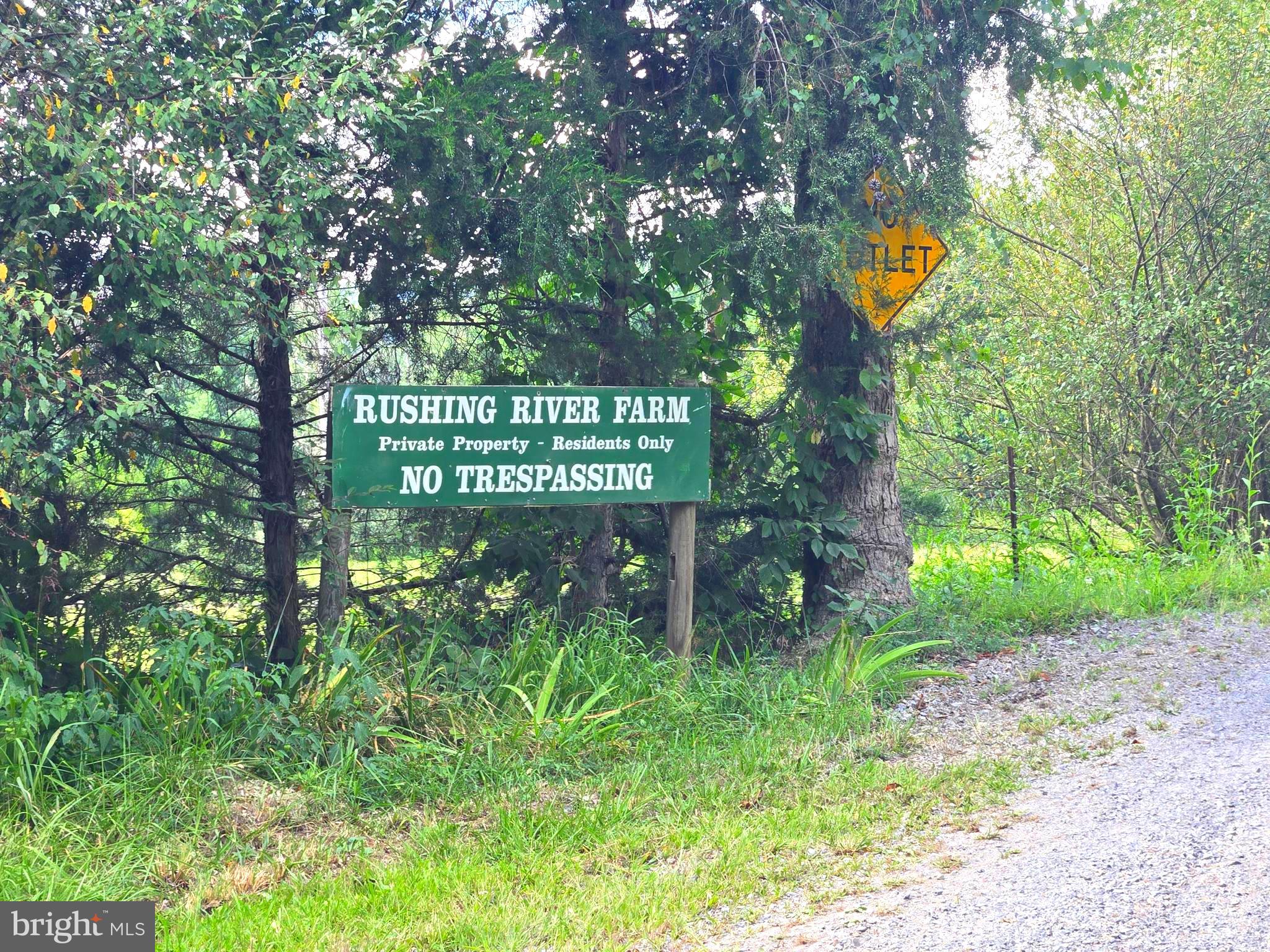 RUSHING RIVER FARMS - Land