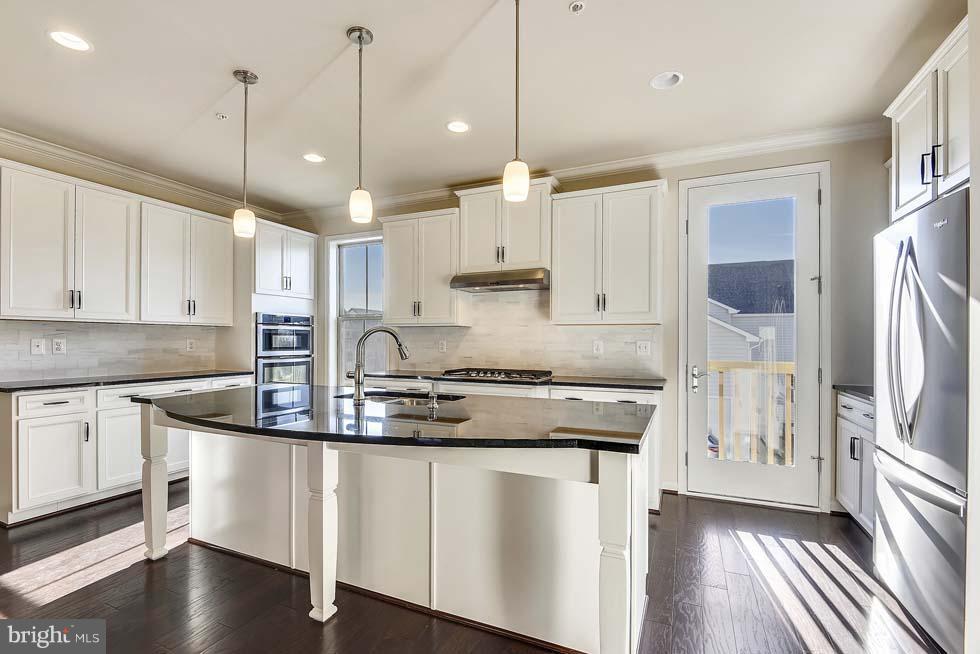 CABIN BRANCH - Residential