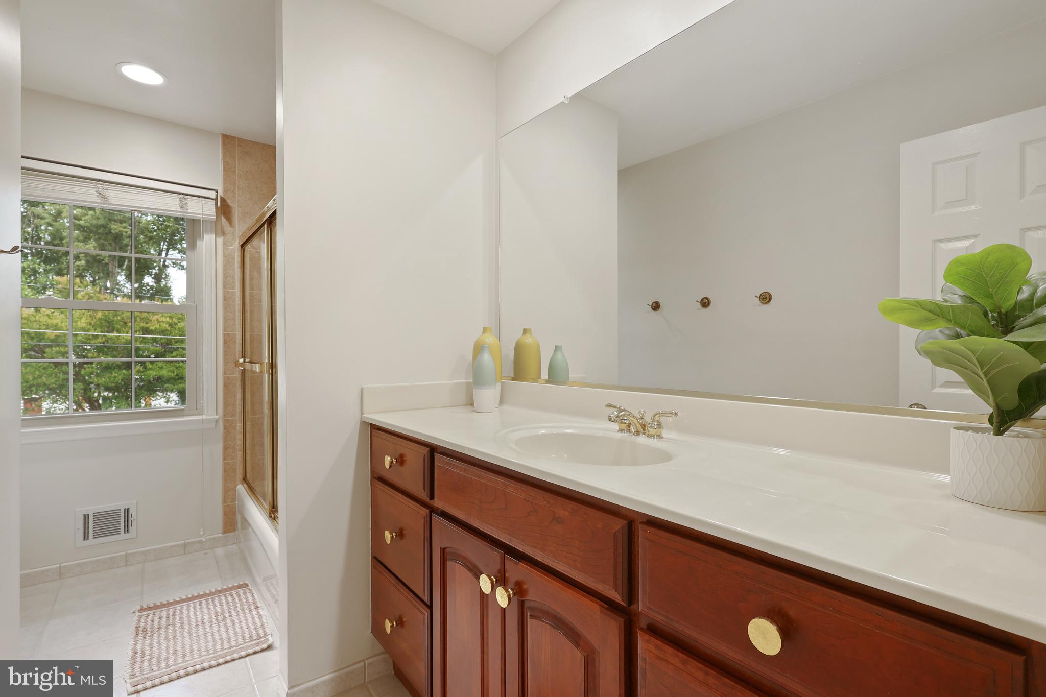 OLDE FORGE - Residential