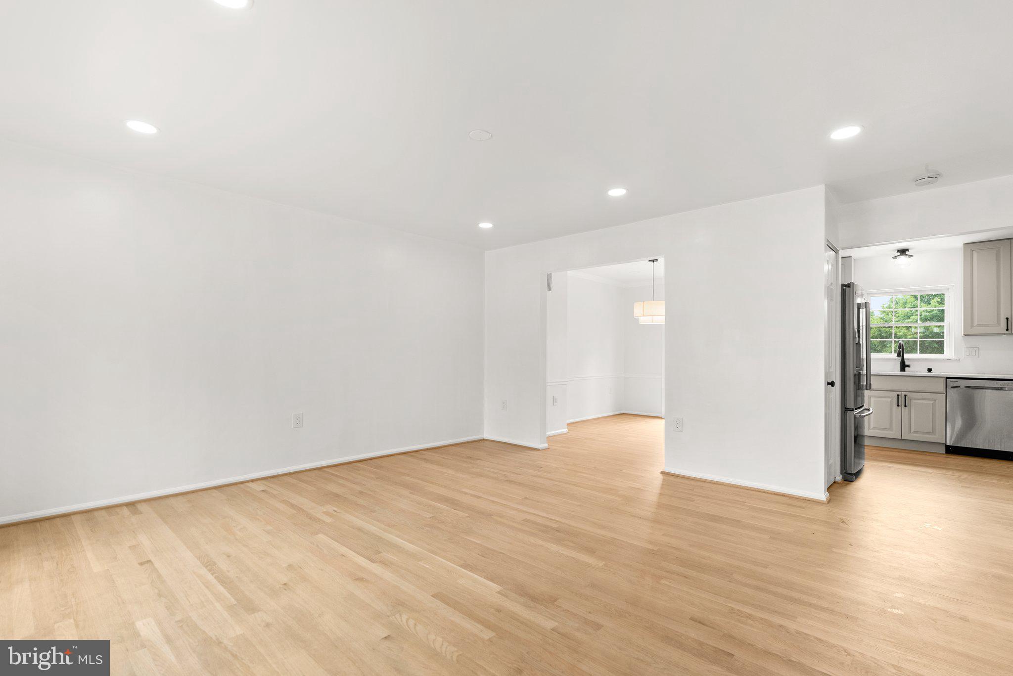 CROGHAN SQUARE - Residential Lease