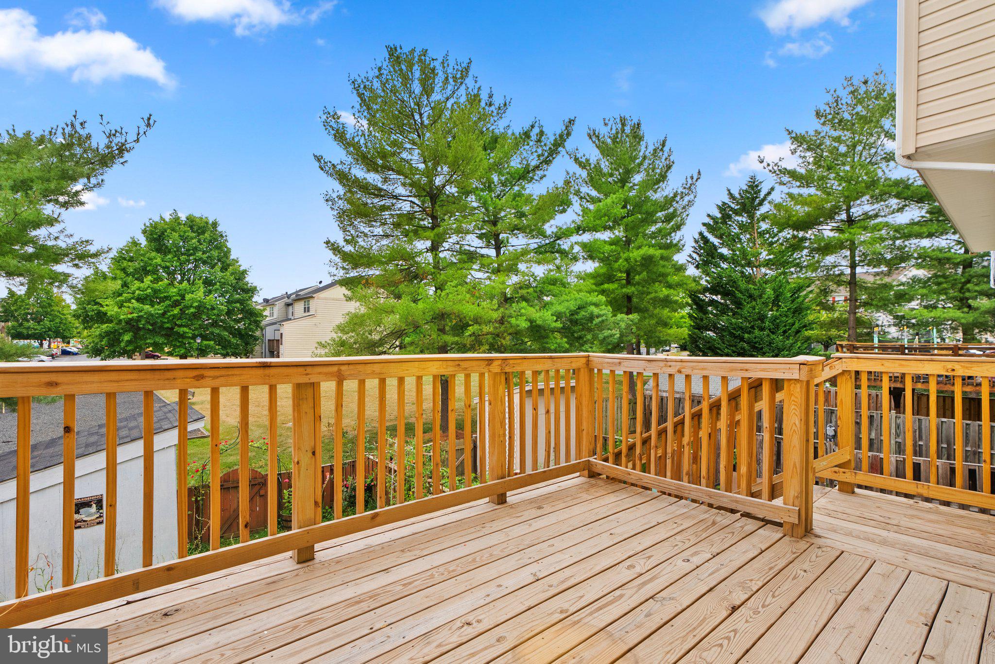 CROGHAN SQUARE - Residential Lease