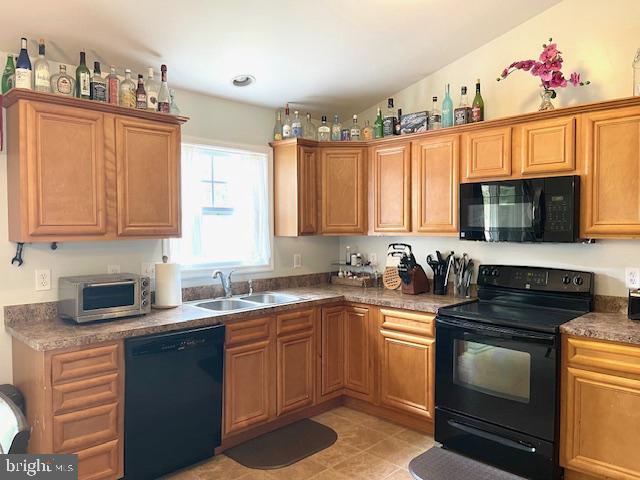 WESTMORELAND SHORES - Residential