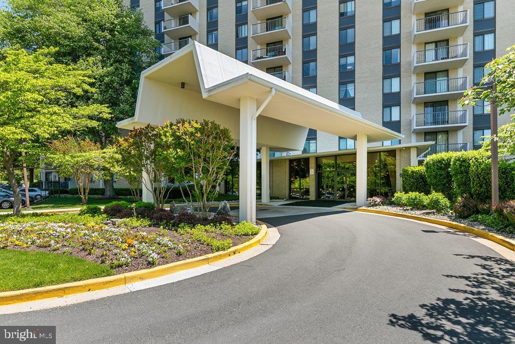 WESTLAKE PARK - Residential
