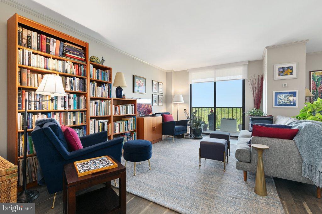 WESTLAKE PARK - Residential