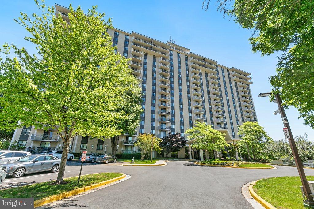 WESTLAKE PARK - Residential