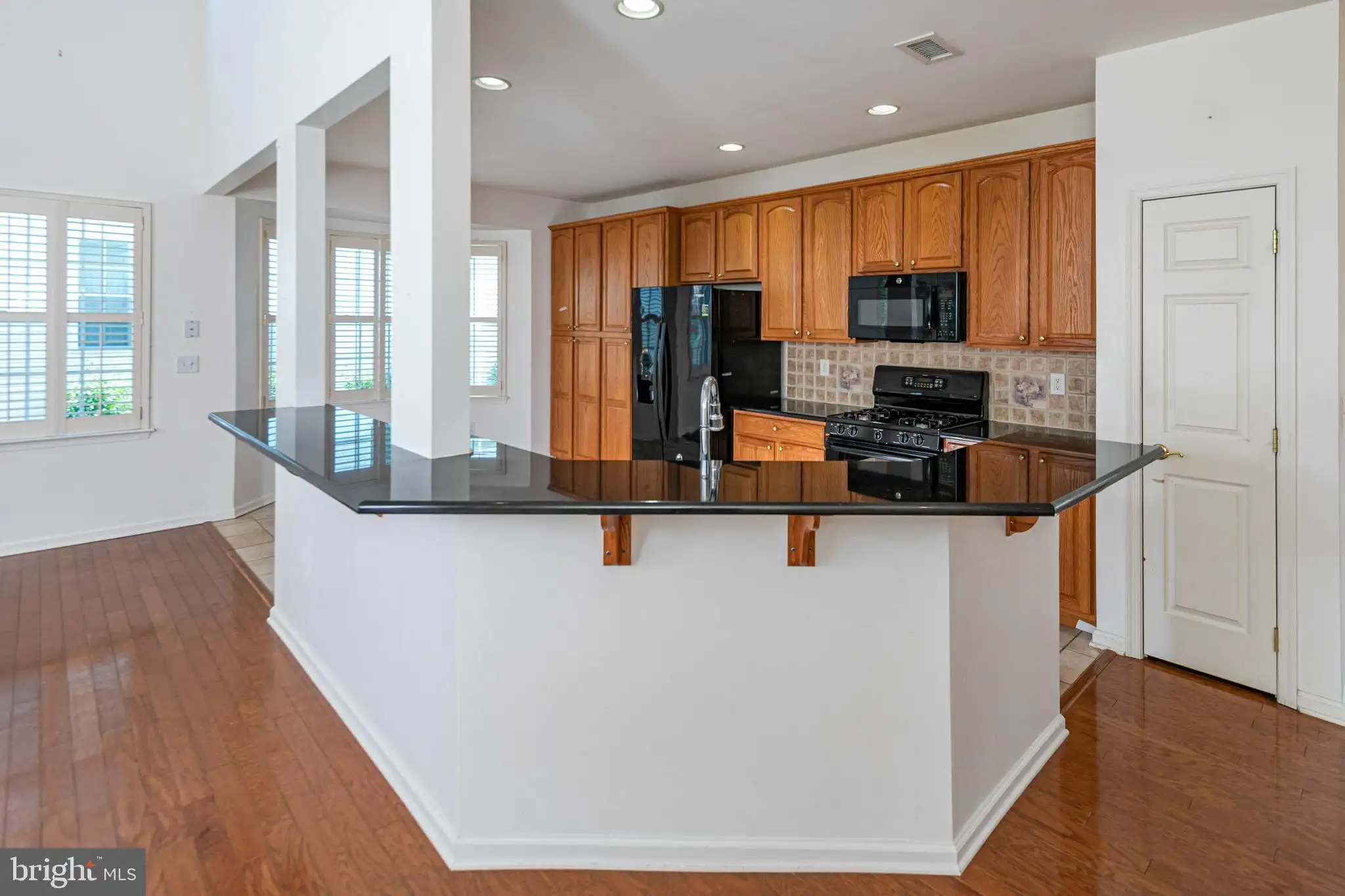 Additional image 43 of 32 Lexington Drive, Pennington, NJ 08534