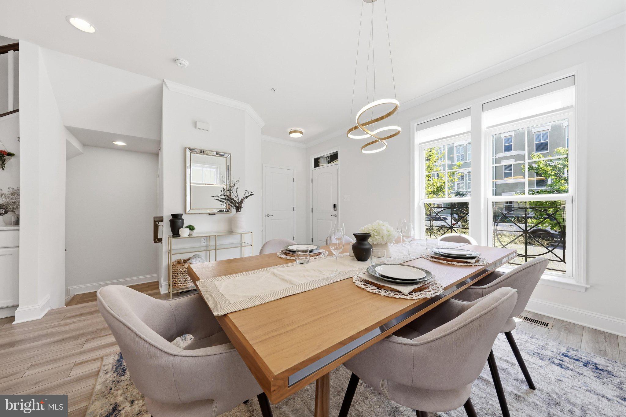 811 LINDLEY ROAD