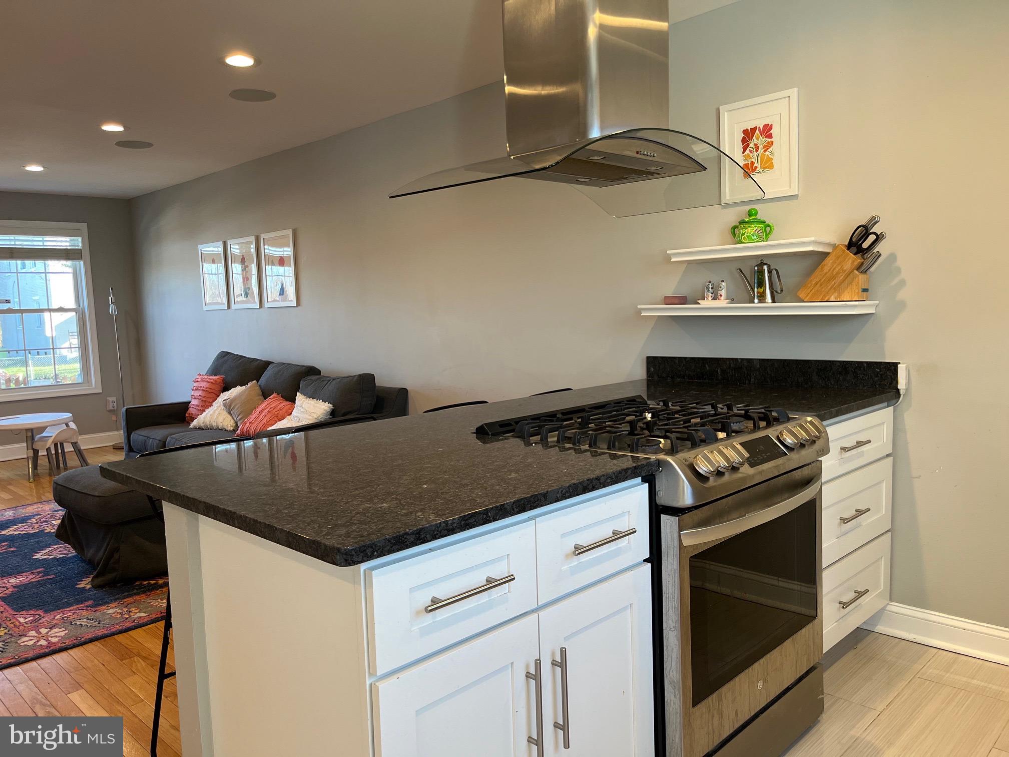 HUME SPRINGS - Residential Lease