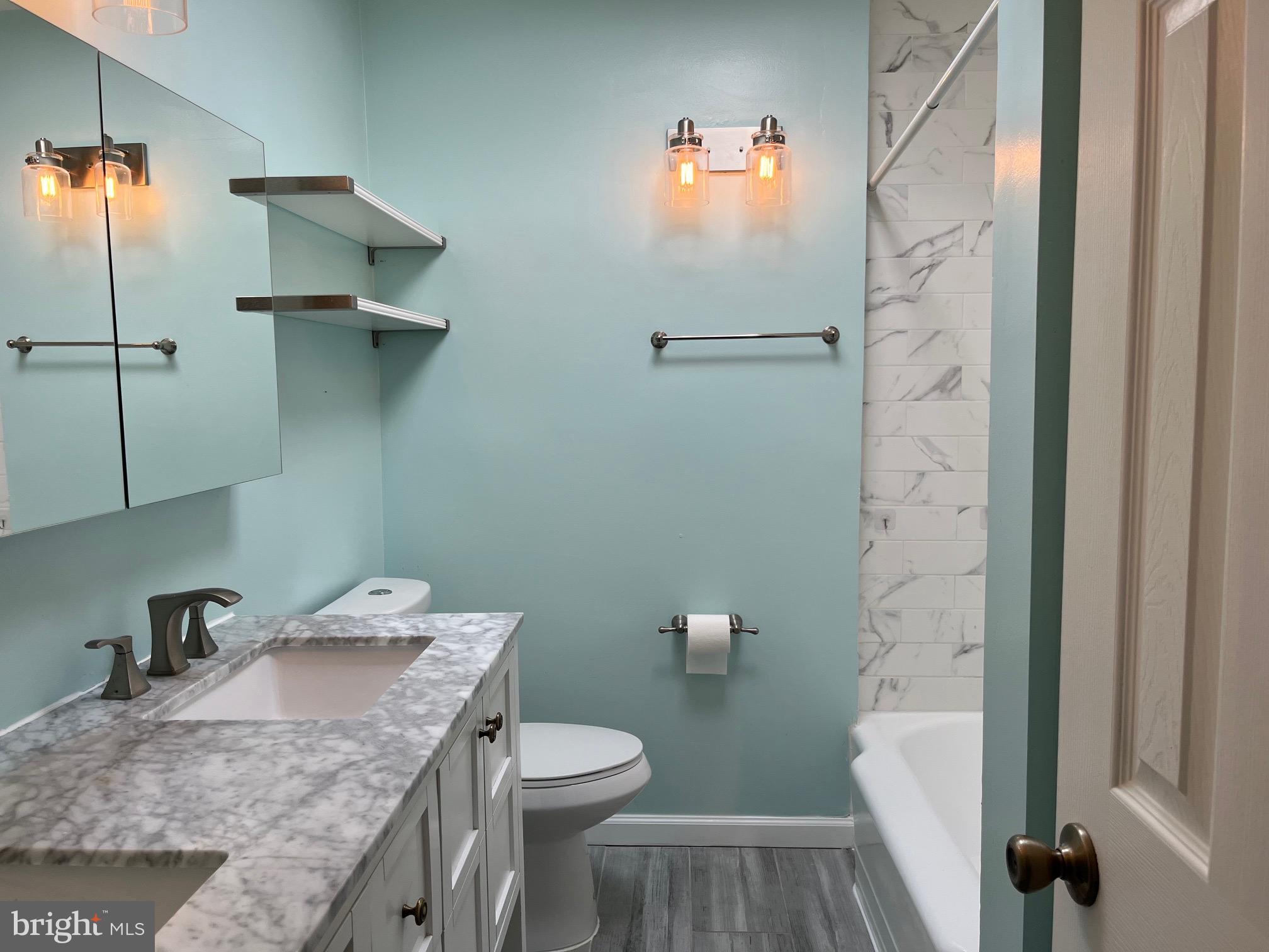 HUME SPRINGS - Residential Lease