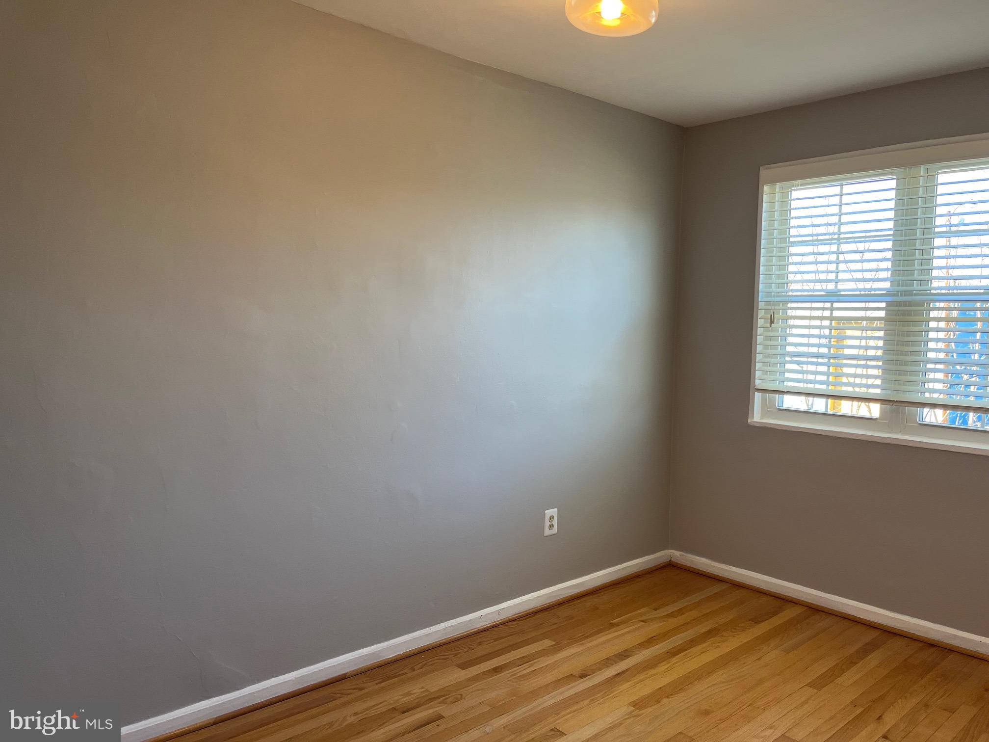 HUME SPRINGS - Residential Lease