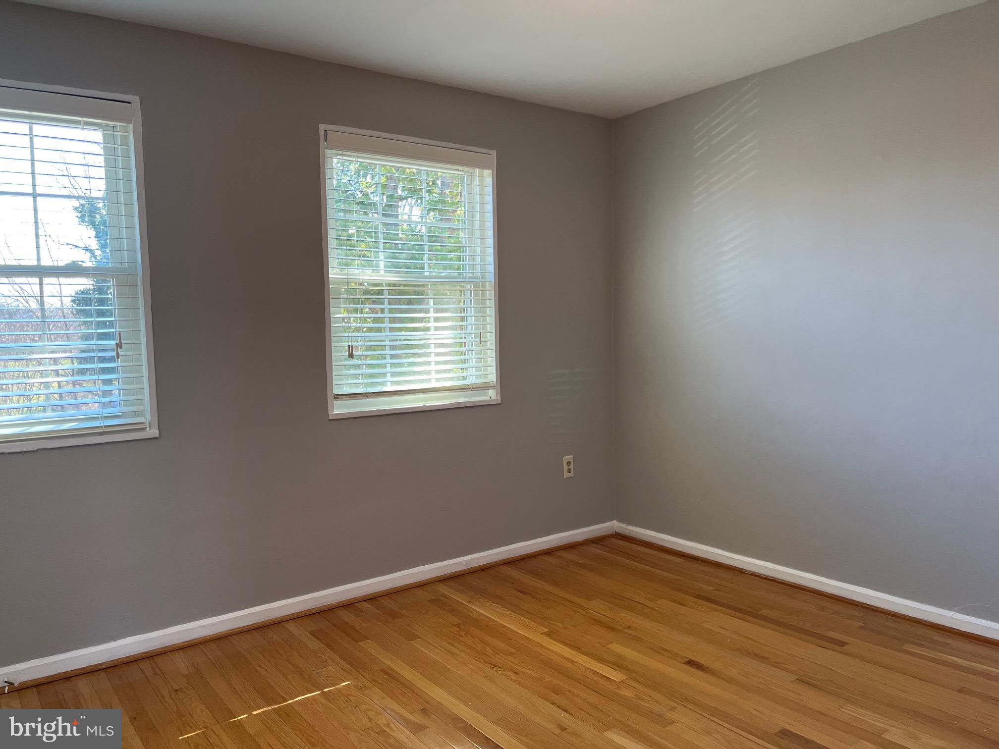 HUME SPRINGS - Residential Lease