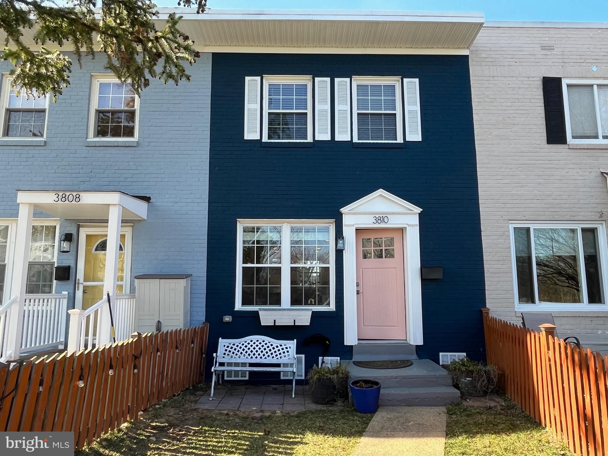 HUME SPRINGS - Residential Lease