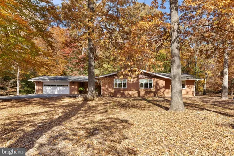 1011 Bryan Point Road, Accokeek, MD MLS: MDPG2140430