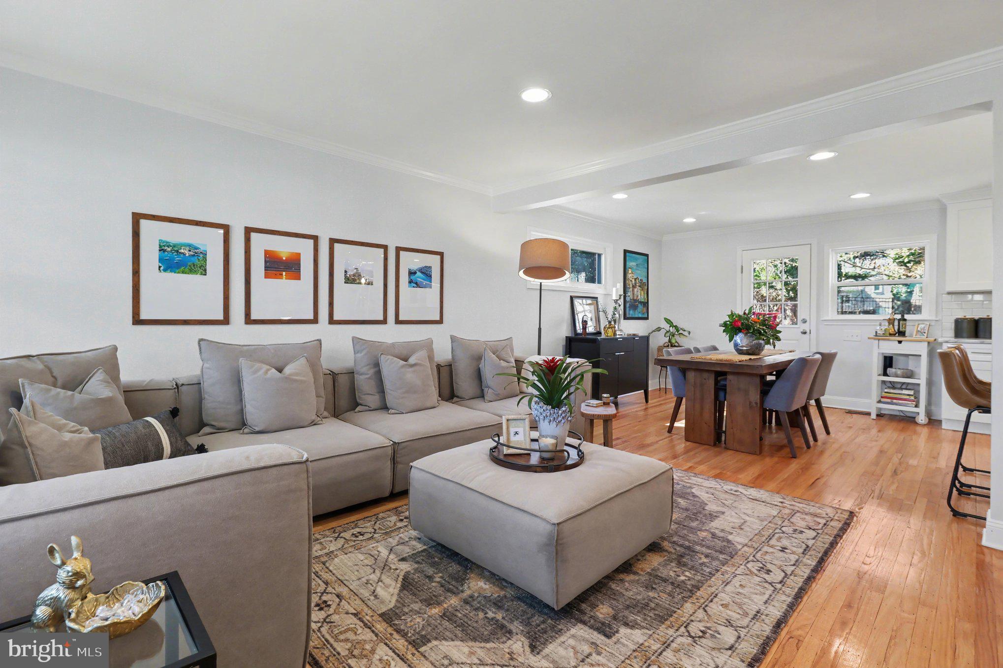 4017 CRESCENT AVENUE