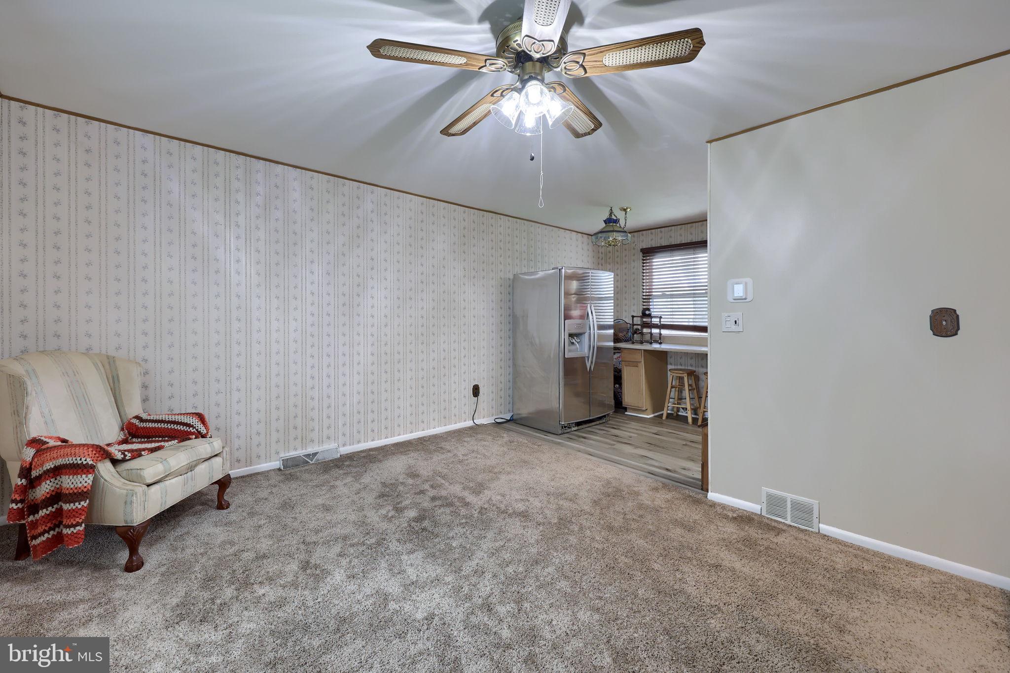 LORANE ORCHARD - Residential