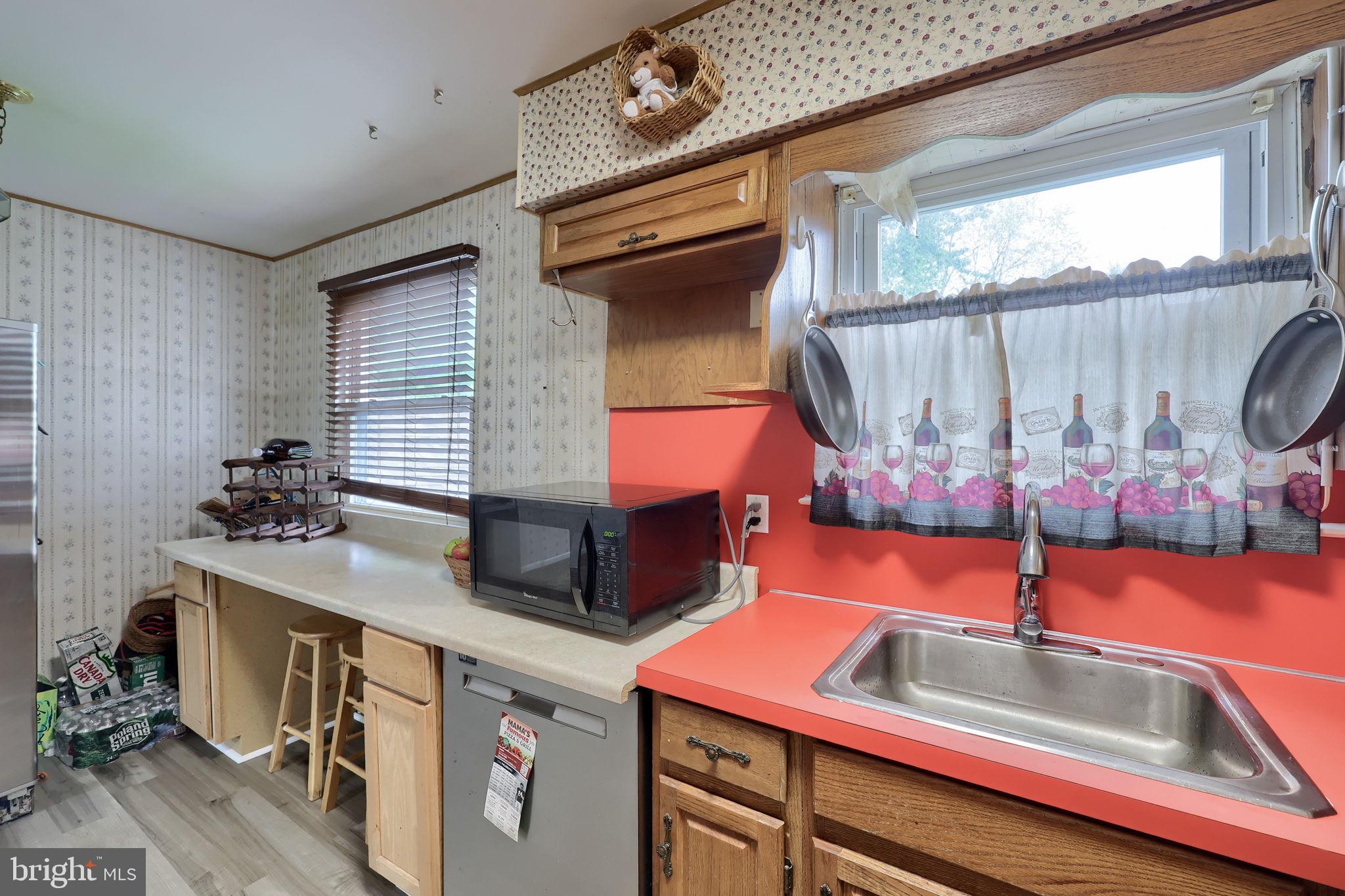 LORANE ORCHARD - Residential