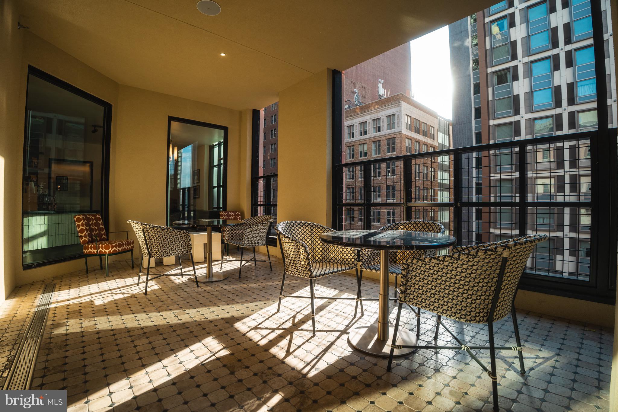 CENTER CITY - Residential Lease