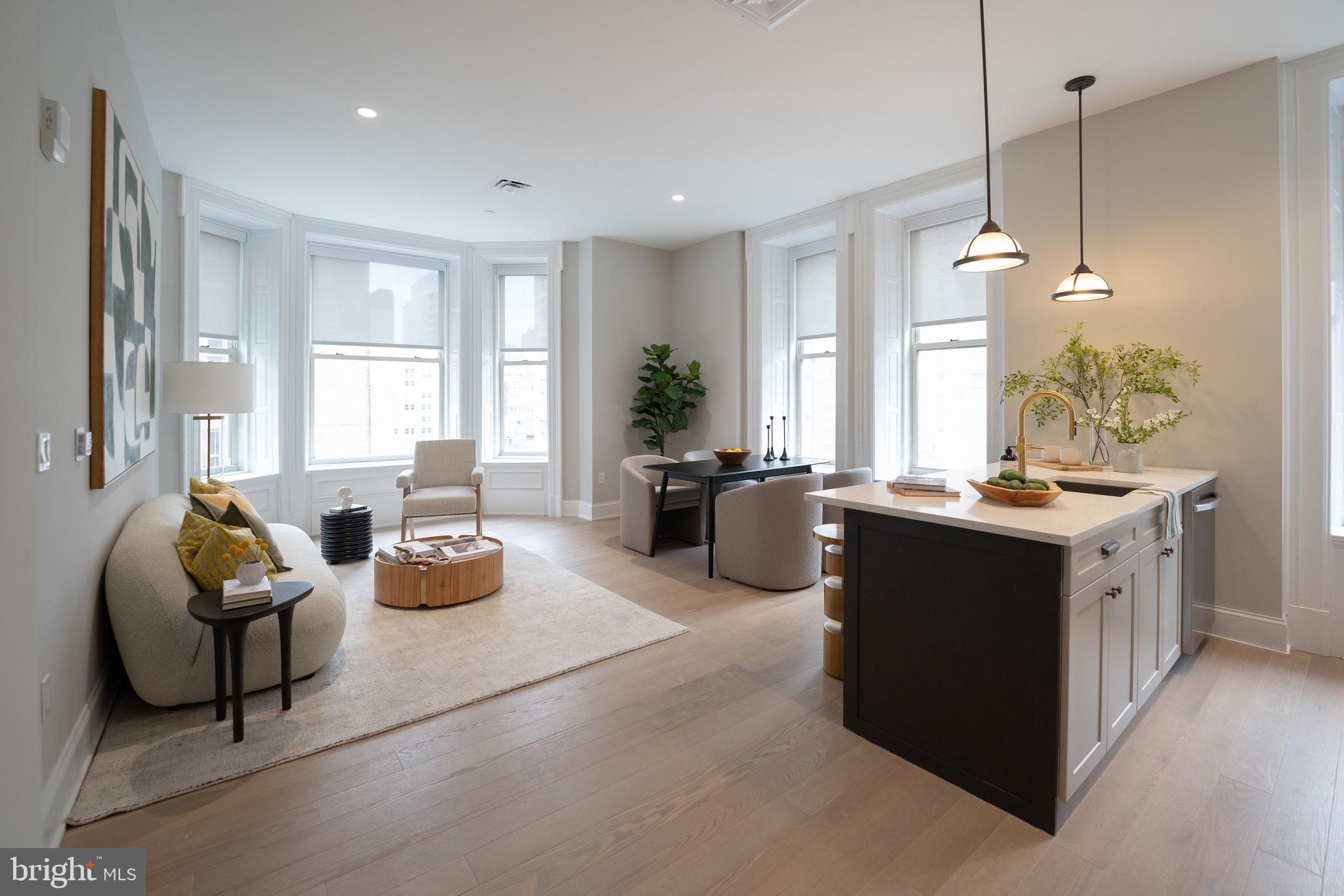 CENTER CITY - Residential Lease