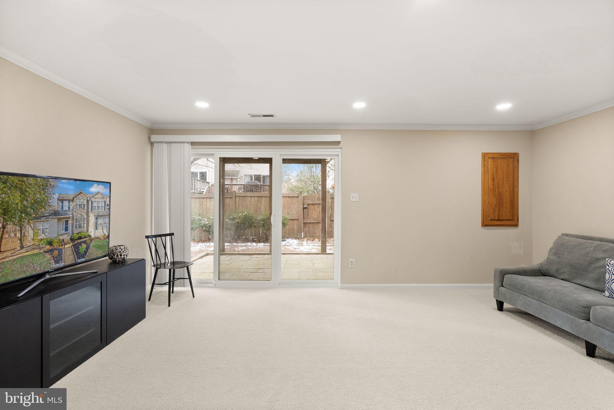 5610 GOSLING COURT