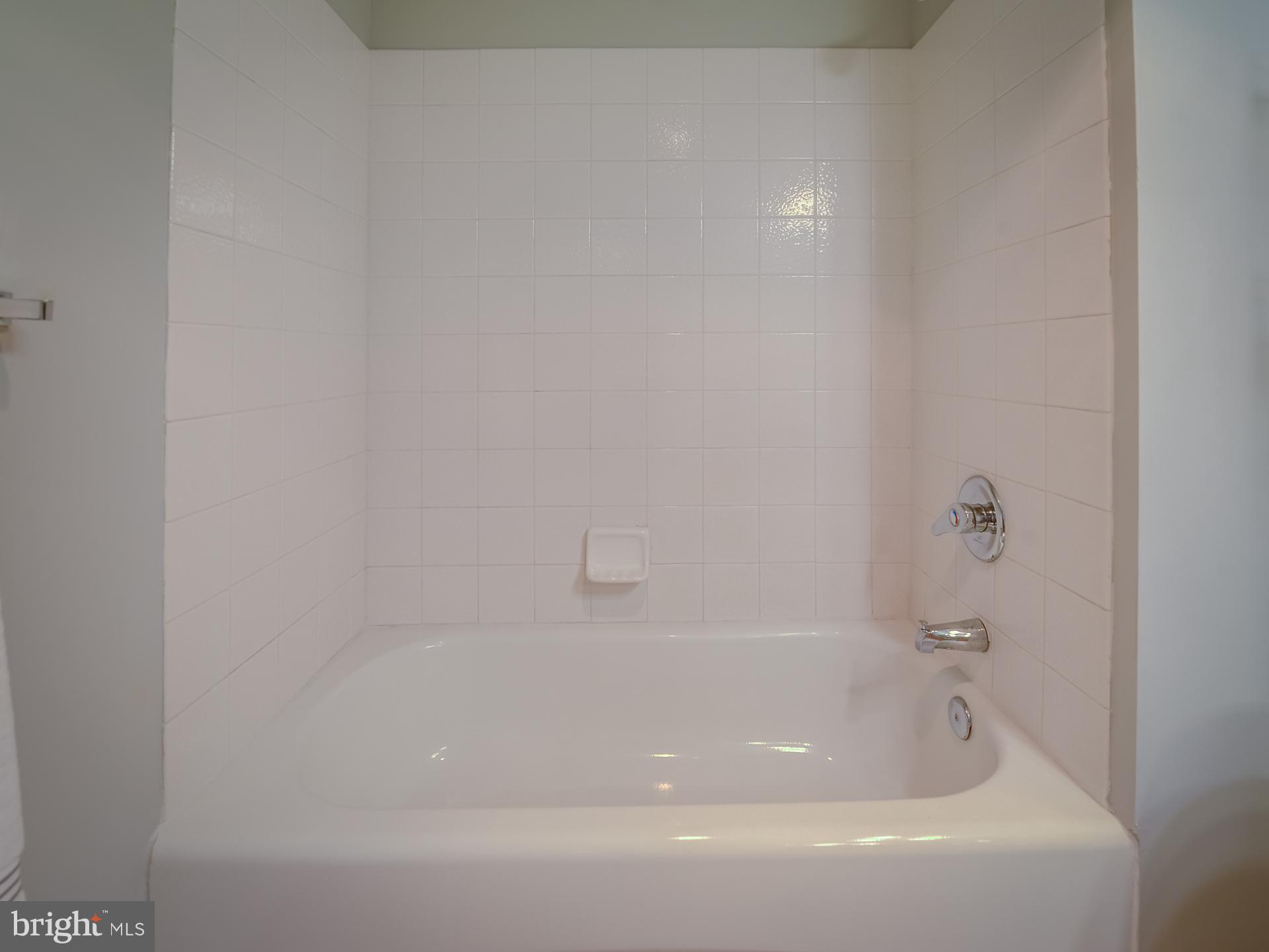 BALLSTON 880 - Residential