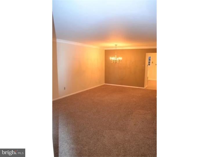 CHARING CROSS - Residential Lease