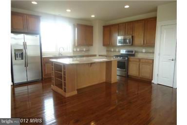 BRAMBLETON OVERLOOK - Residential Lease