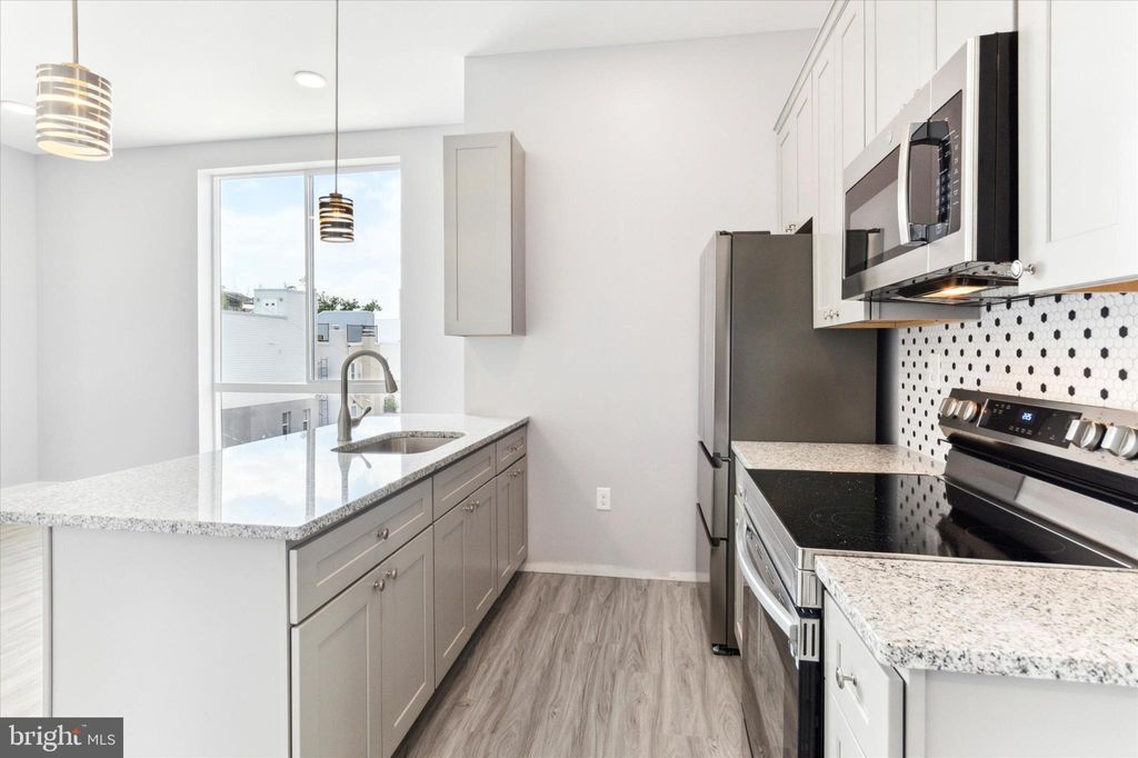 Photo of 650 South Street #3, PHILADELPHIA, PA 19147 (MLS # PAPH2567670)