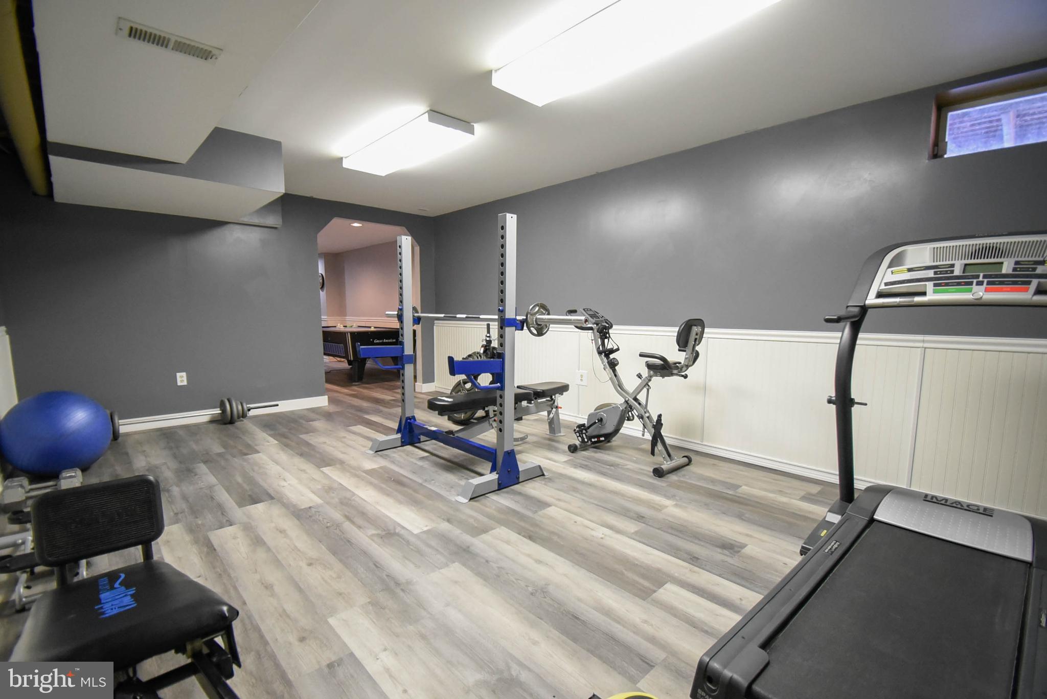 OAKMONT GREEN - Residential