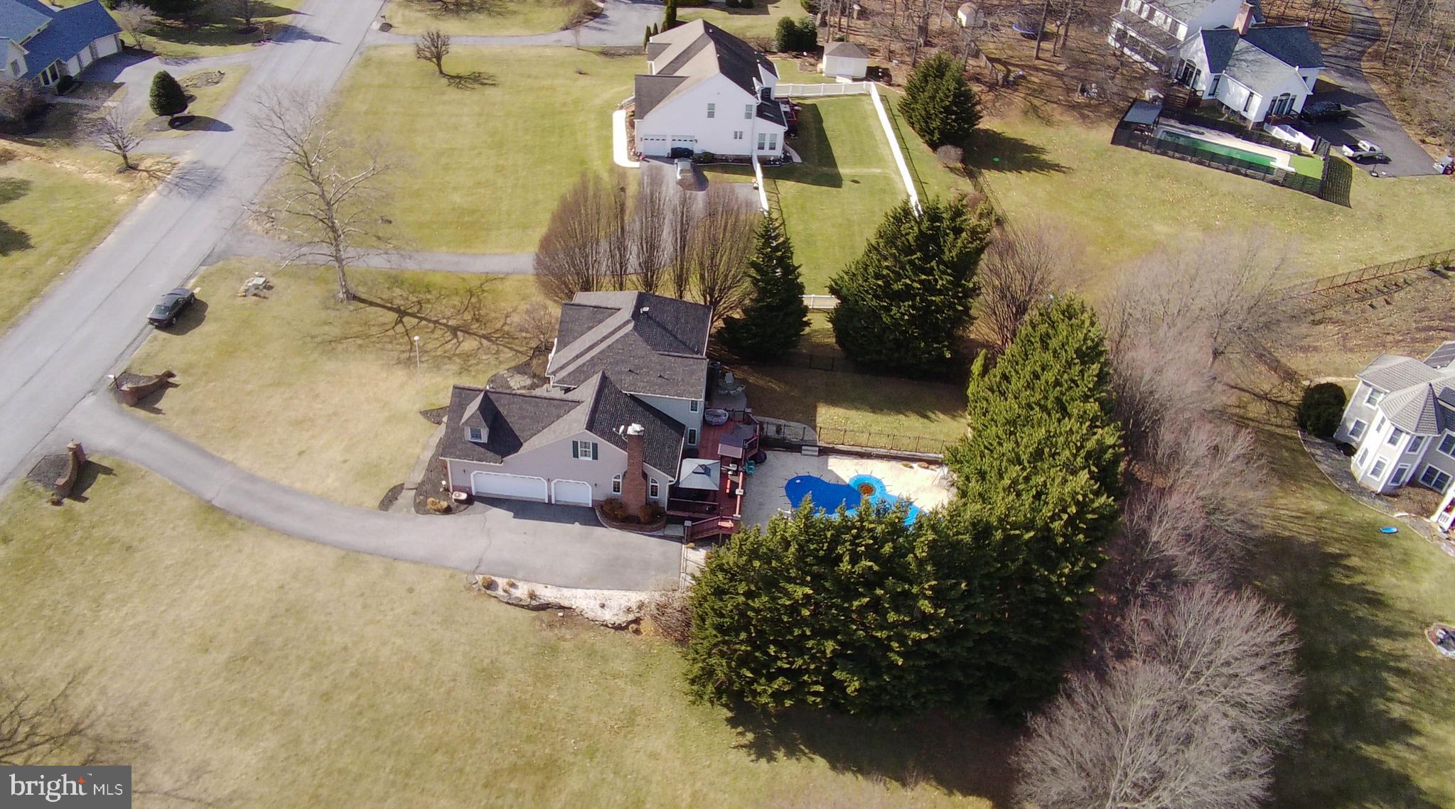 OAKMONT GREEN - Residential