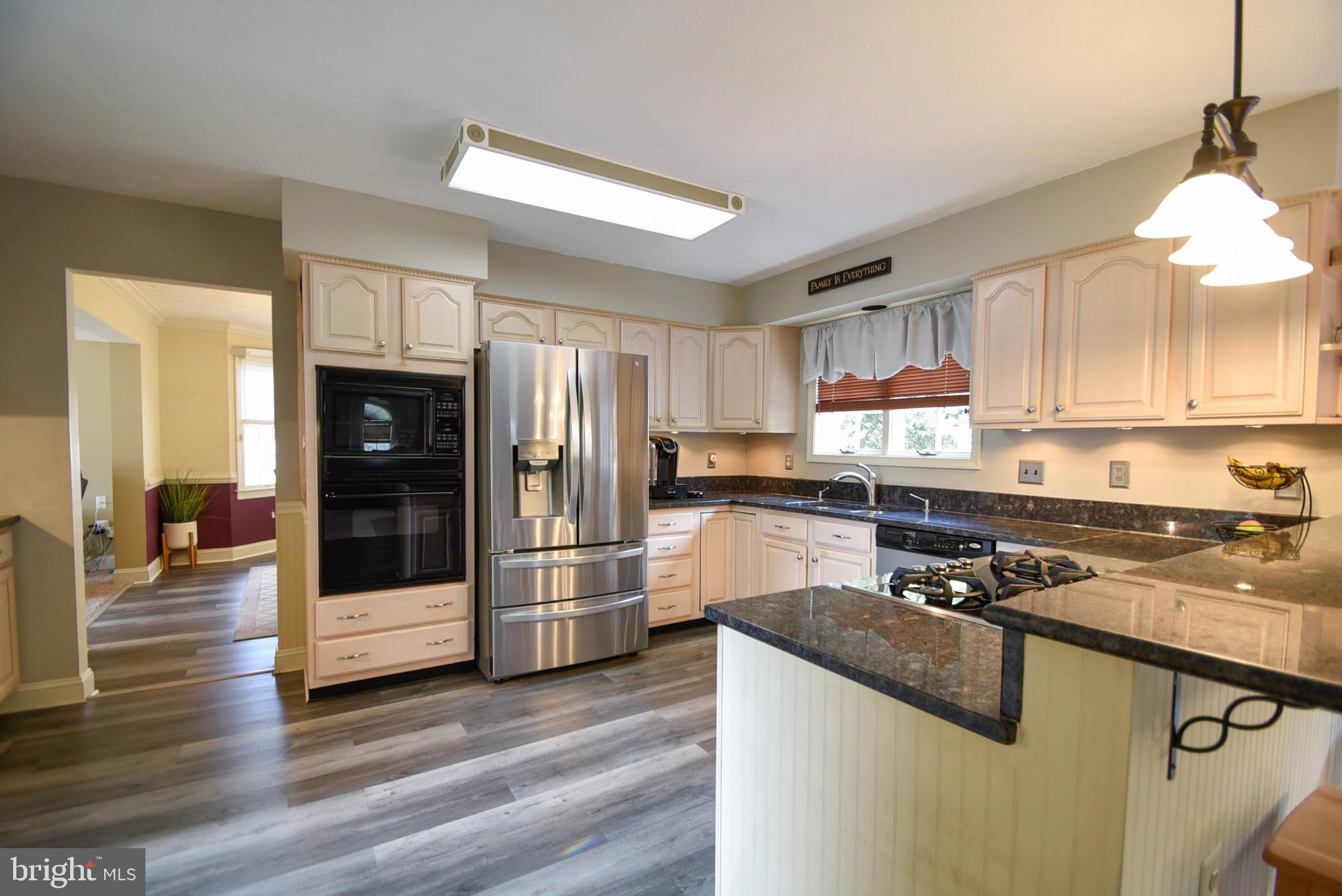 OAKMONT GREEN - Residential