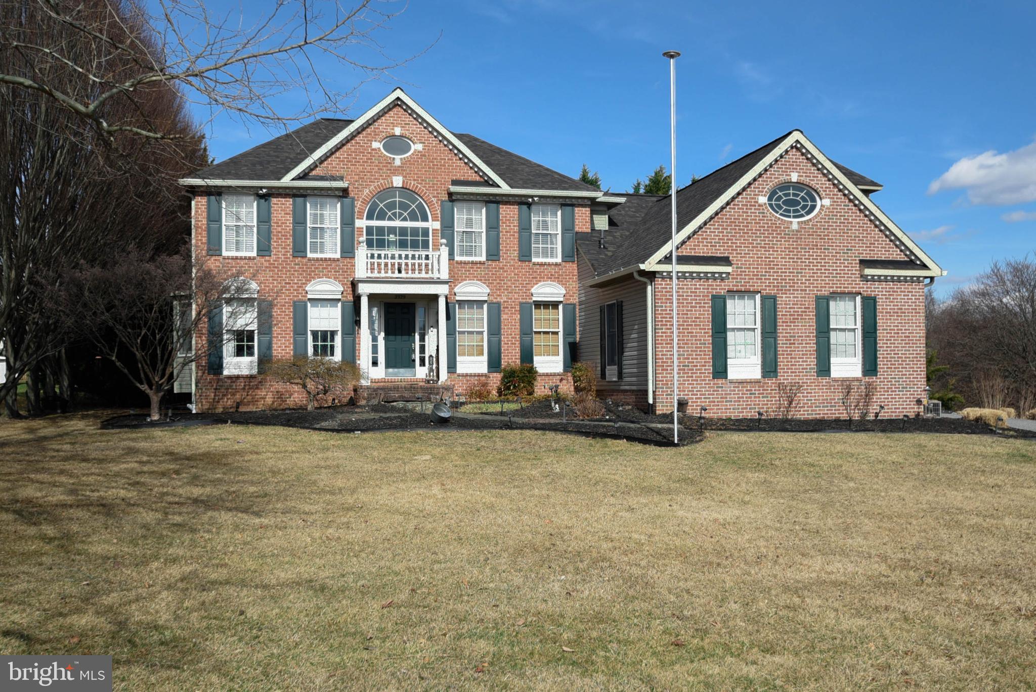 OAKMONT GREEN - Residential