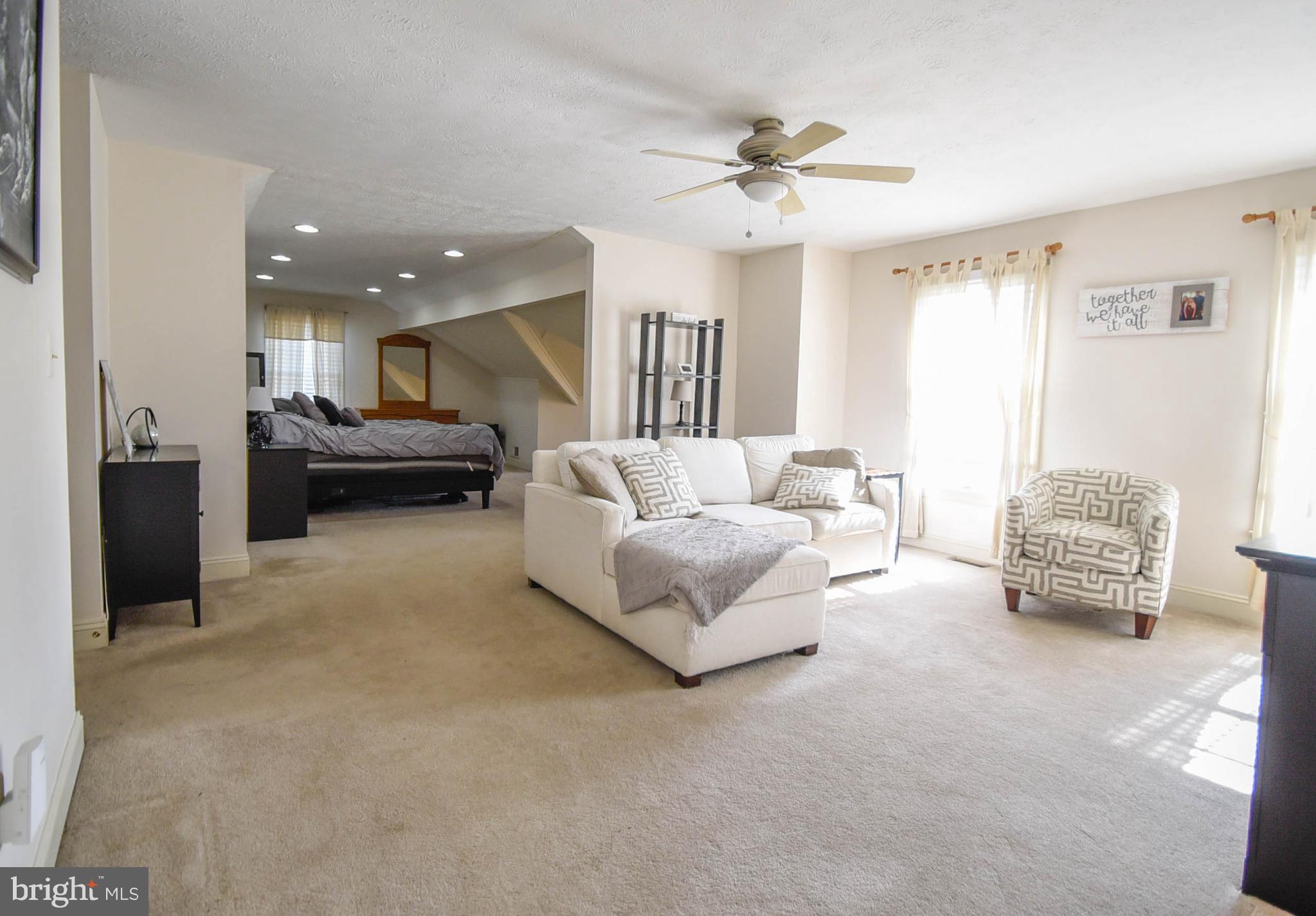 OAKMONT GREEN - Residential