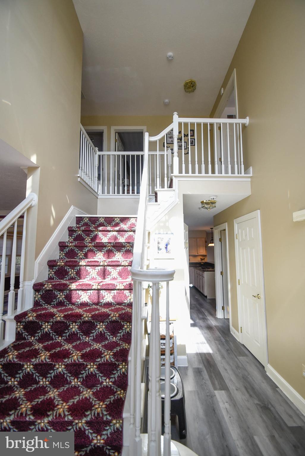 OAKMONT GREEN - Residential