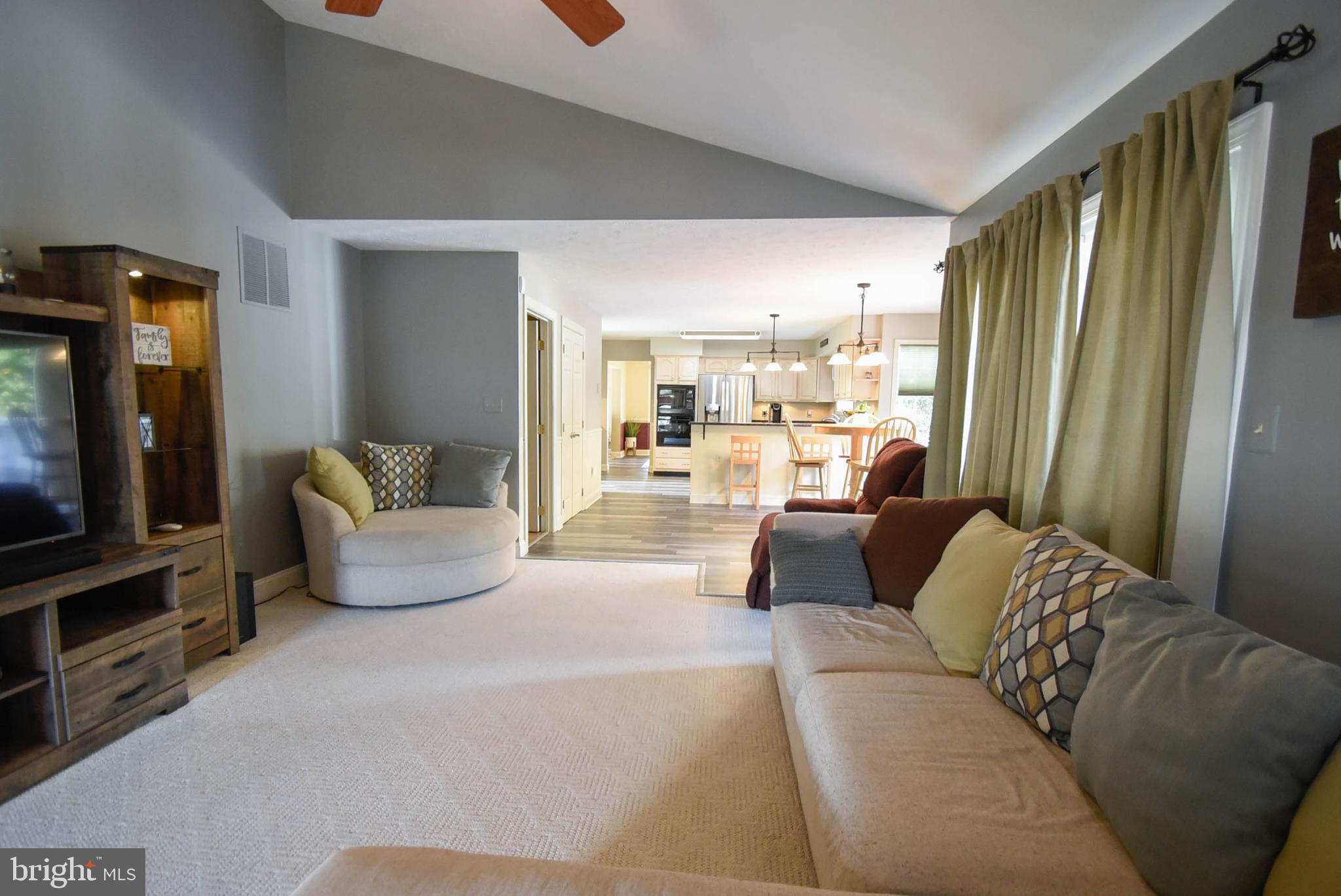 OAKMONT GREEN - Residential