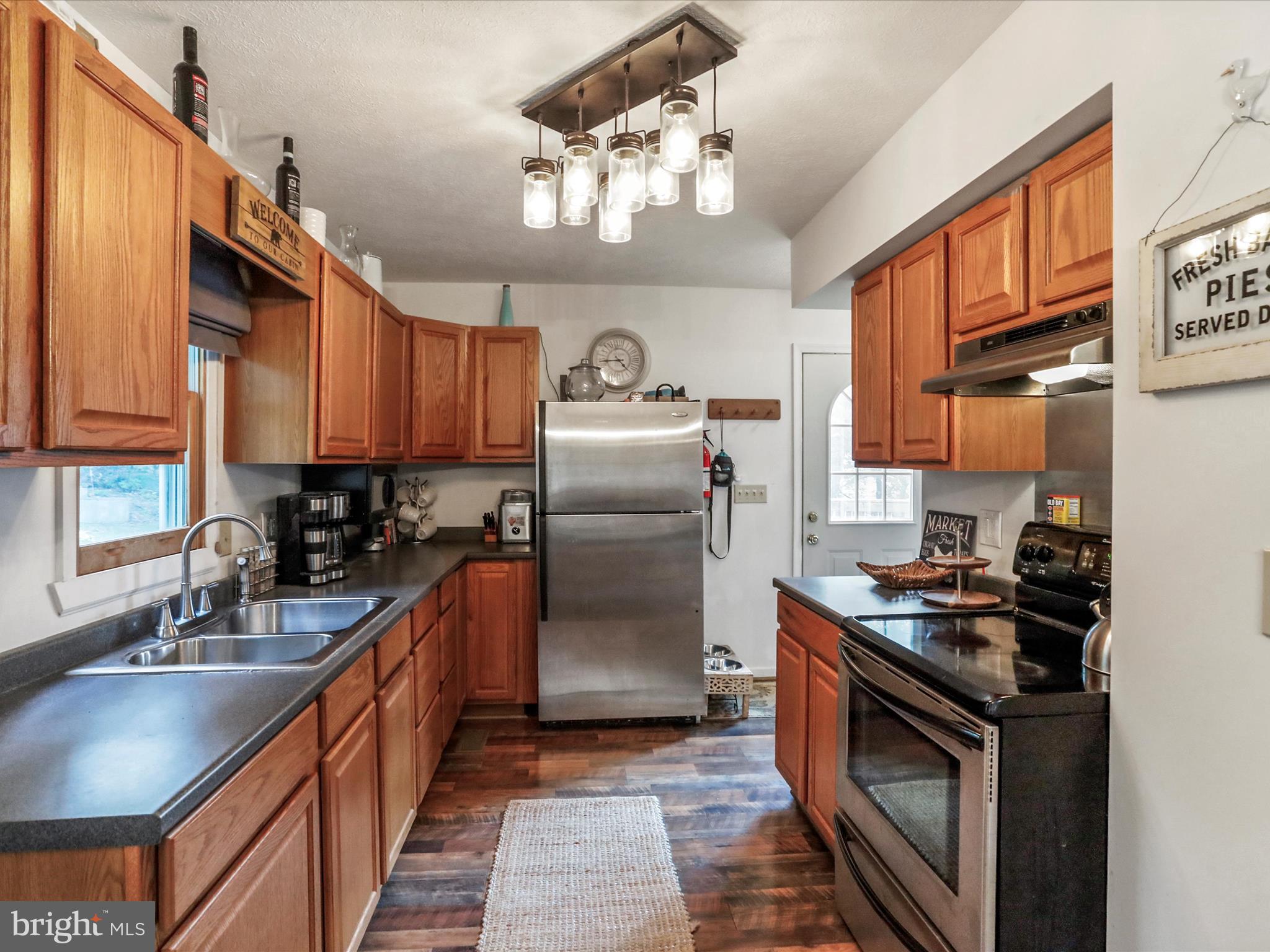 MALLARD CREEK - Residential