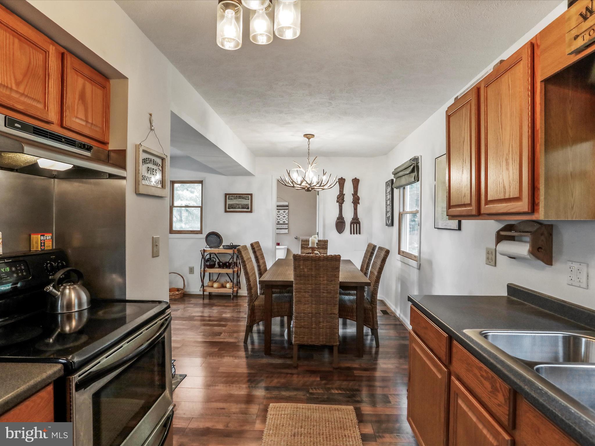 MALLARD CREEK - Residential