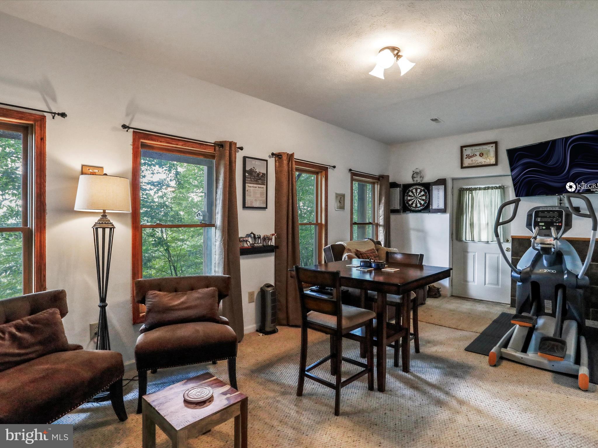 MALLARD CREEK - Residential