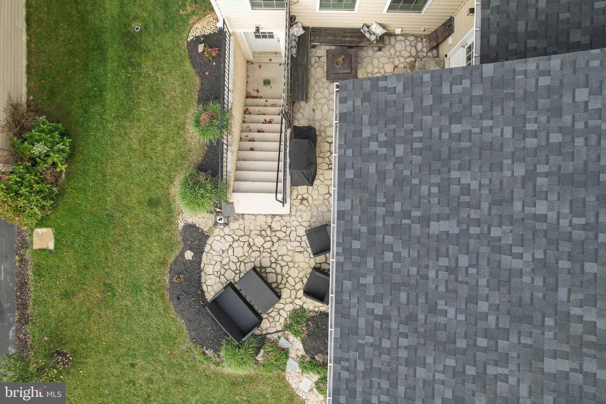 LAKELAND PLACE - Residential