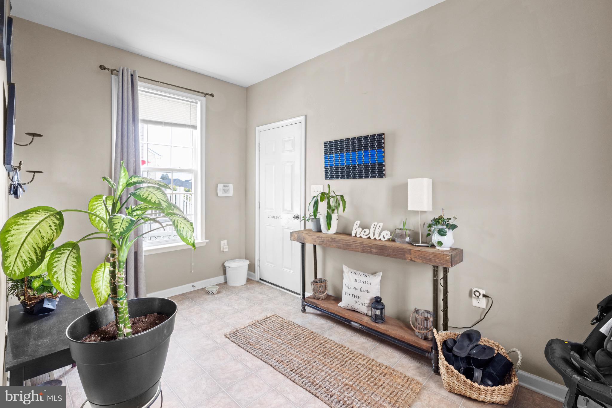 LAKELAND PLACE - Residential