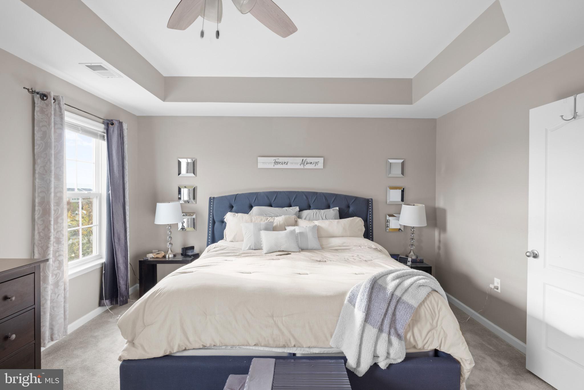 LAKELAND PLACE - Residential