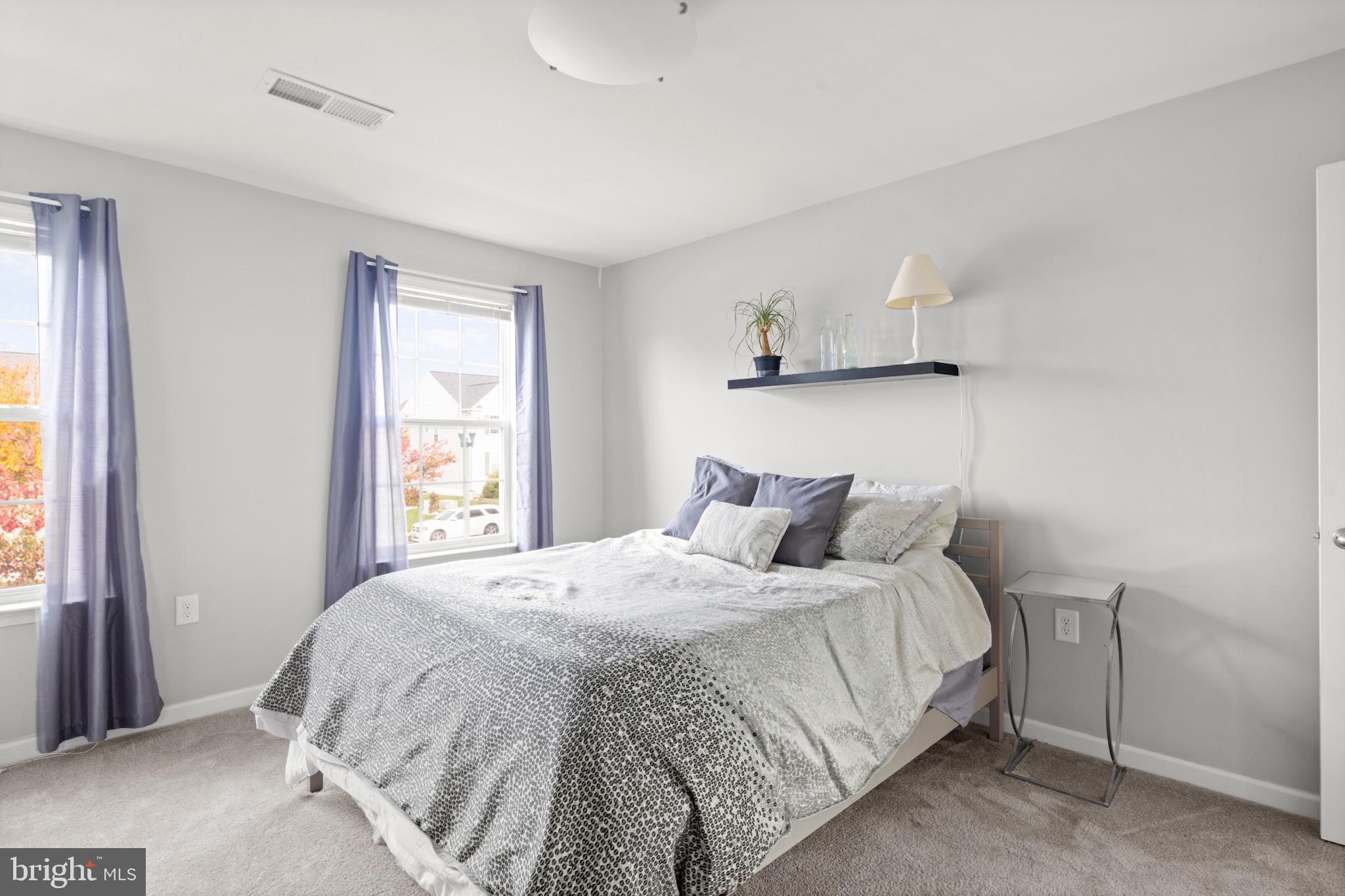 LAKELAND PLACE - Residential